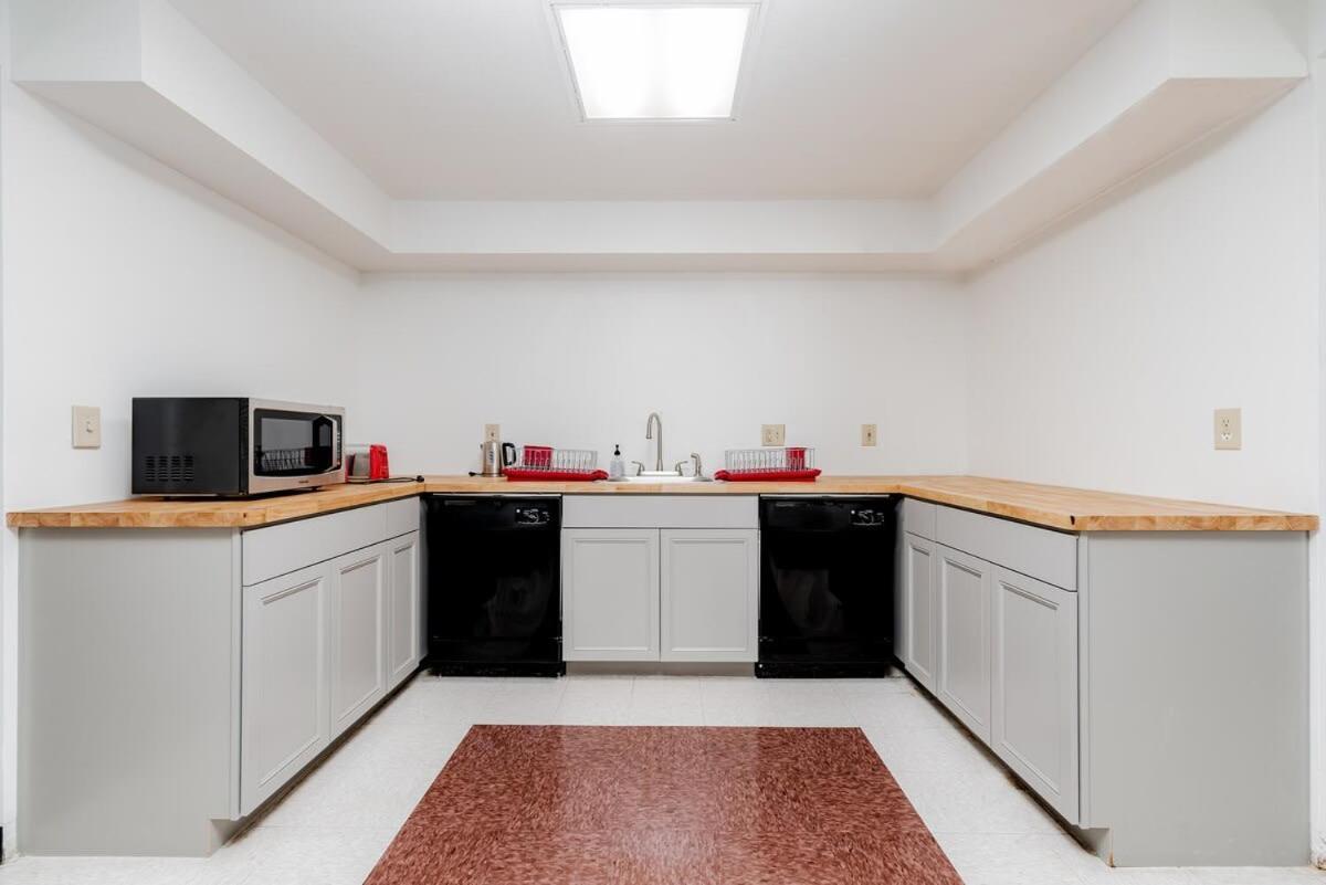 Cozysuites Cwe King Suite With Parking! Tower Grove Exterior foto
